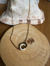 Load image into Gallery viewer, Lazos necklace
