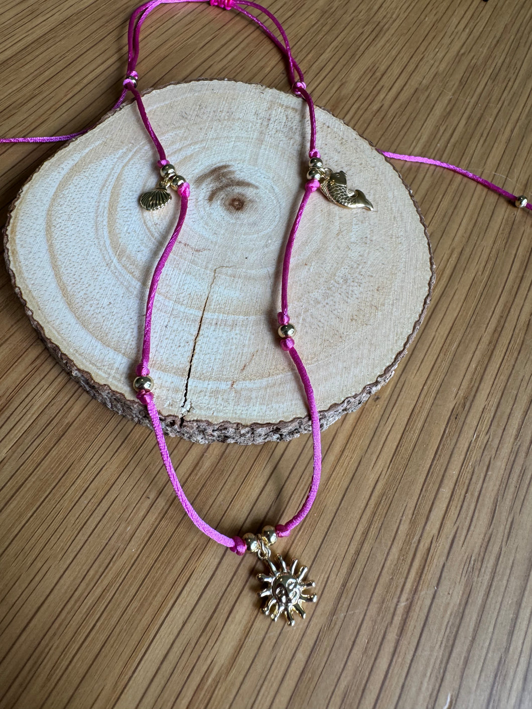 Playera necklace