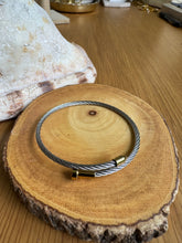 Load image into Gallery viewer, Nefertiti
